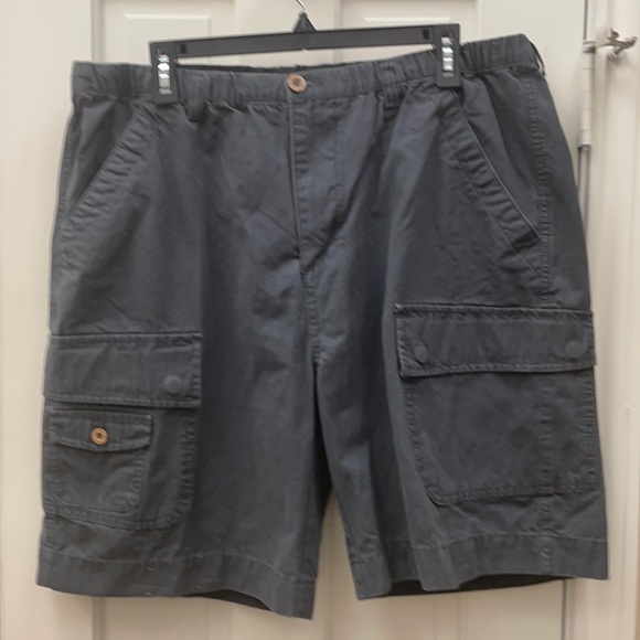 Boston Traders Cargo Shorts - Picture 1 of 5